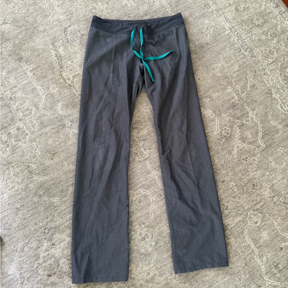 Figs Women’s Livingston Scrub Bottoms/Pants Grey XS